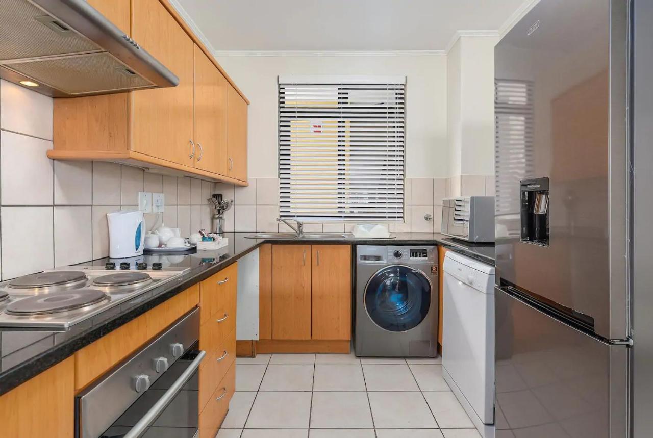 Century City Boutique Apartments Кейптаун Екстериор снимка